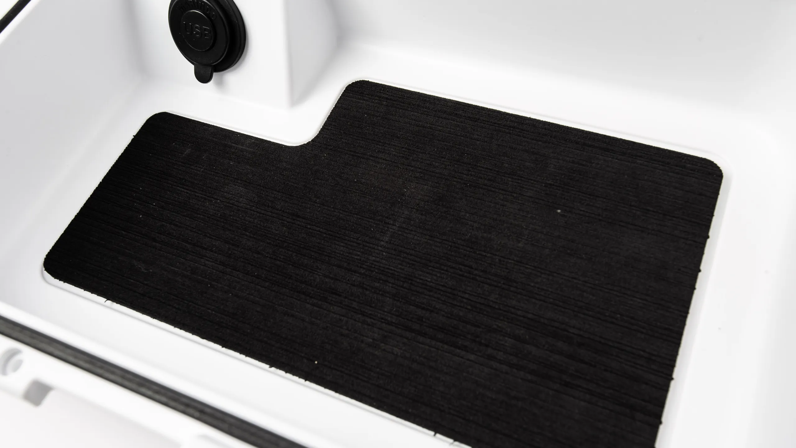 1m3a8032_library_55659